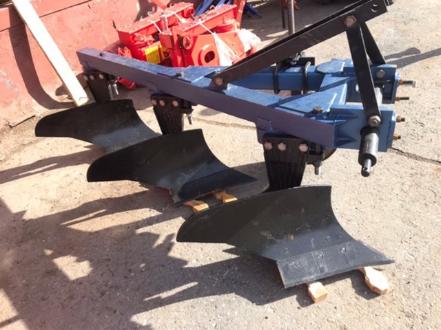 плуги алмаз плн 8-40. плуг с шириной захвата 1,5м. лемешные плуги finist. плуг с изменяемой шириной захвата. плуг лемкен европал 8 5+1.